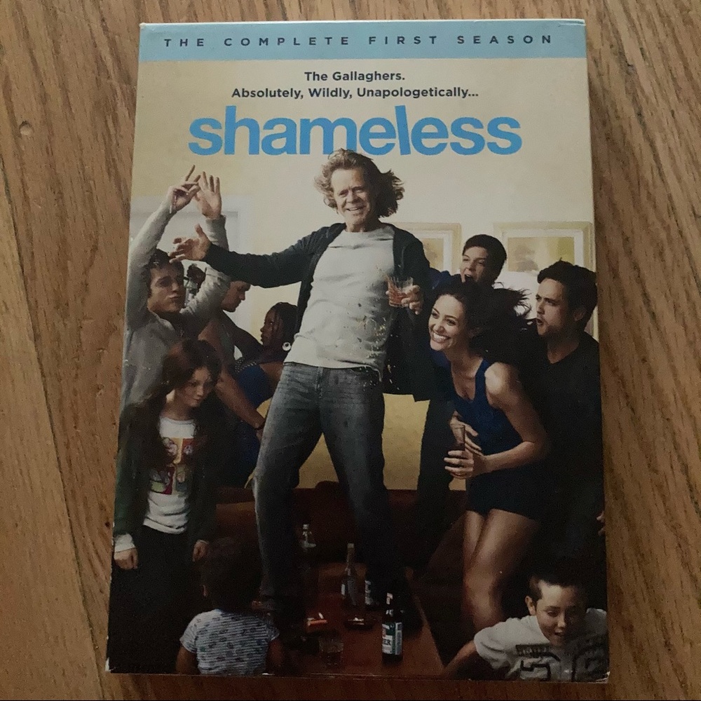 Shameless Complete First Season DVD